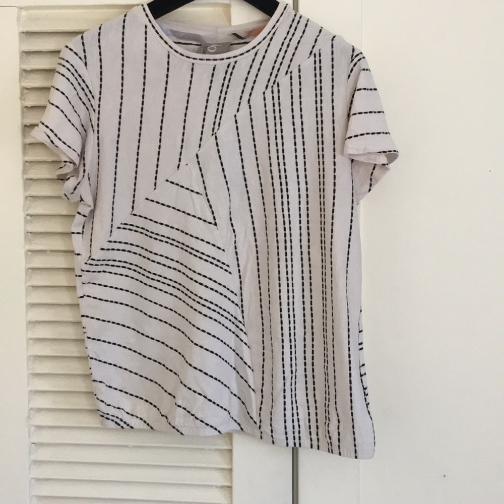 Anthropologie flutter sleeve shirt